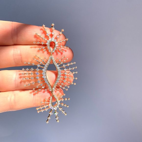 NEW~ Anthropologie Crystal Sunburst Silver Statement Earrings - Picture 9 of 10